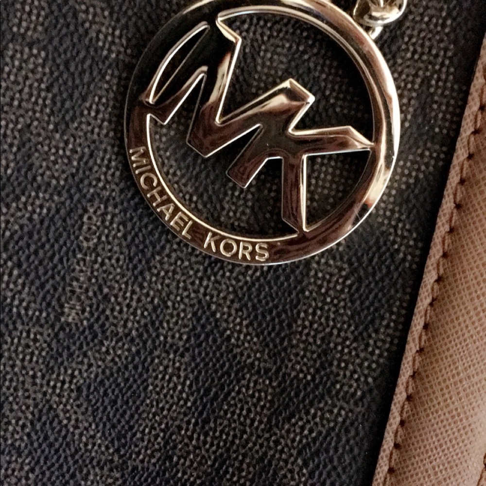 Michael Kors Tote - Picture 2 of 3